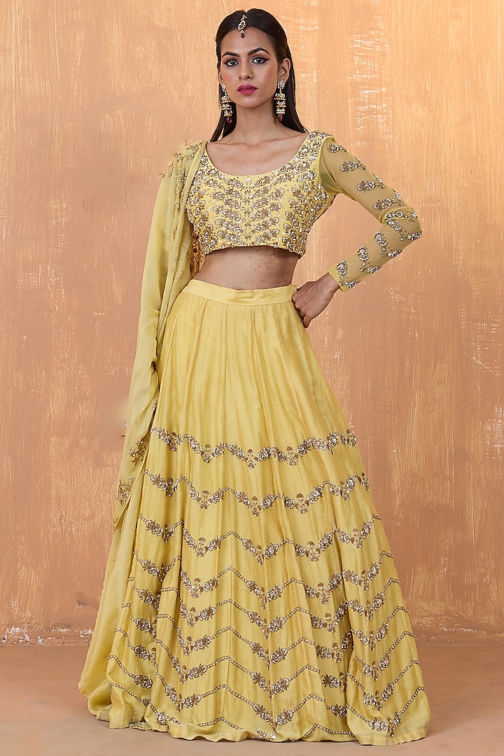 Sunshine Yellow Silk Chanderi Pearl Hand Embroidered Wedding Lehenga Set by Radha Sharma at Pernia's Pop Up Shop