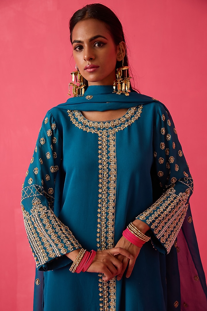 Persian Teal Green Georgette Pearl Handwork Kurta Set by Radha Sharma at Pernia's Pop Up Shop
