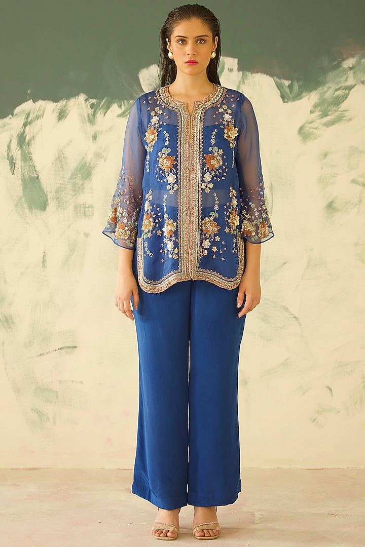 Ocean Blue Organza Hand Embroidered Kurta Set by Radha Sharma at Pernia's Pop Up Shop
