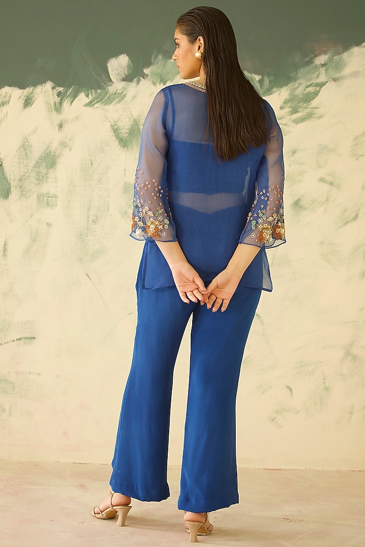 Ocean Blue Organza Hand Embroidered Kurta Set by Radha Sharma at Pernia's Pop Up Shop