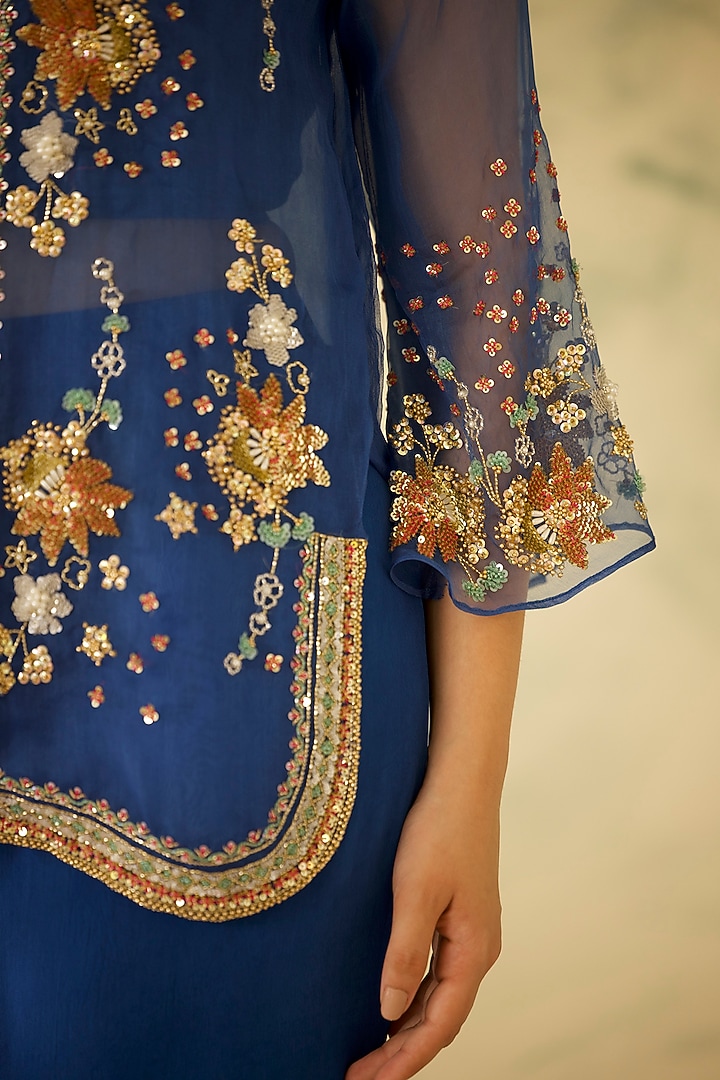 Ocean Blue Organza Hand Embroidered Kurta Set by Radha Sharma at Pernia's Pop Up Shop