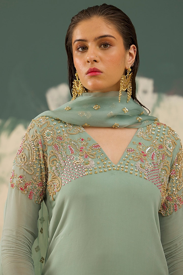 Sea Green Georgette Hand Embroidered Kurta Set by Radha Sharma at Pernia's Pop Up Shop