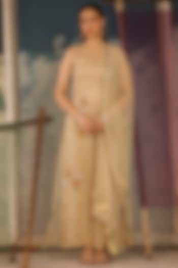 Gold Organza Hand Embroidered Kurta Set by Radha Sharma at Pernia's Pop Up Shop