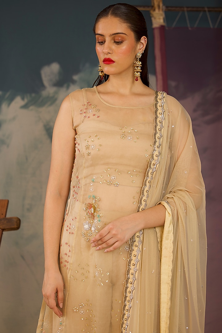 Gold Organza Hand Embroidered Kurta Set by Radha Sharma at Pernia's Pop Up Shop
