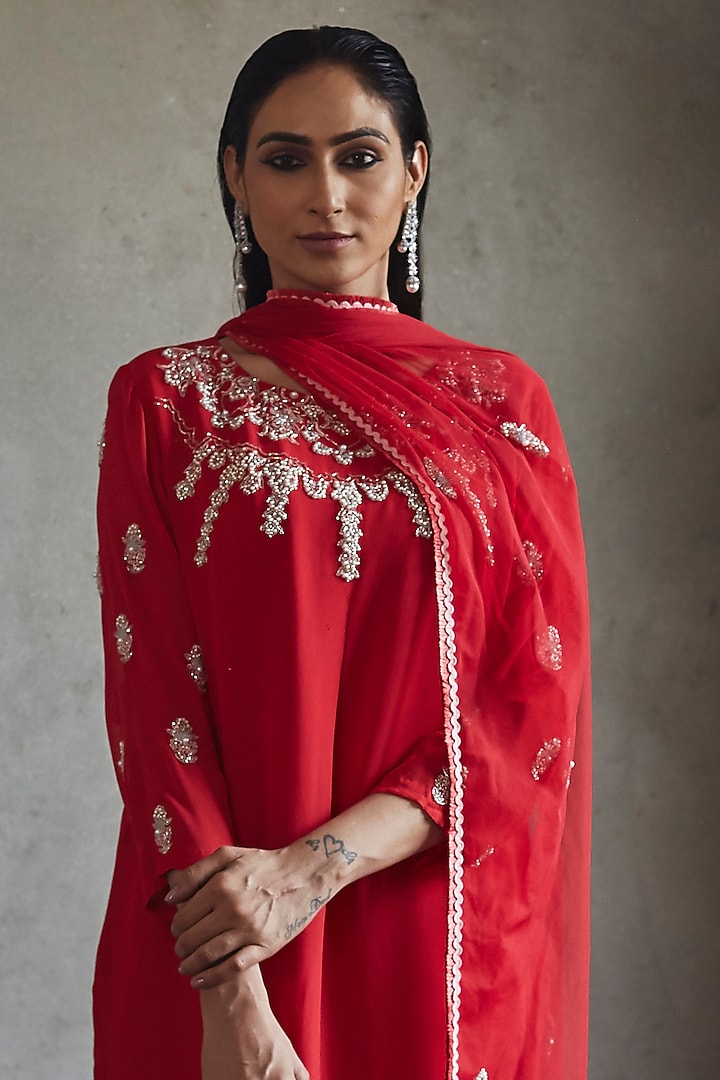 Deep Red Aari Embroidered A-Line Kurta Set by Radha Sharma at Pernia's Pop Up Shop