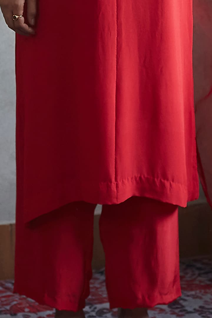 Deep Red Aari Embroidered A-Line Kurta Set by Radha Sharma at Pernia's Pop Up Shop