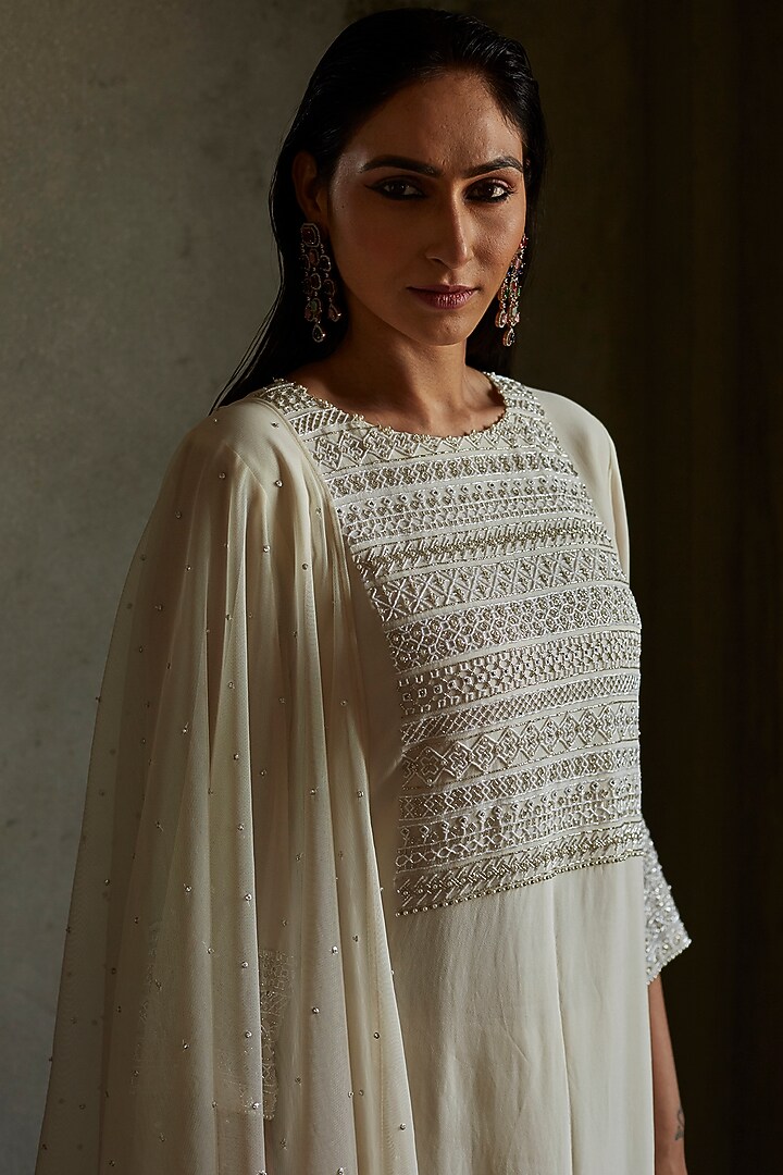 Ivory Aari Hand Embroidered A-Line Kurta Set by Radha Sharma at Pernia's Pop Up Shop