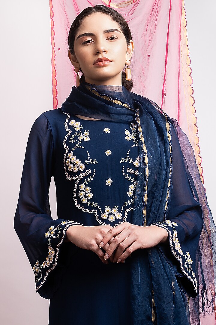 Dark Navy Blue Aari Embroidered Straight Kurta Set by Radha Sharma at Pernia's Pop Up Shop