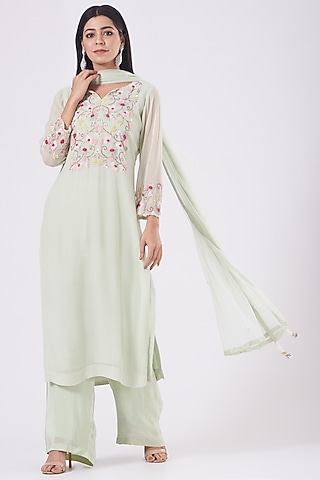 Pastel Green Hand Embroidered Kurta Set by Radha Sharma