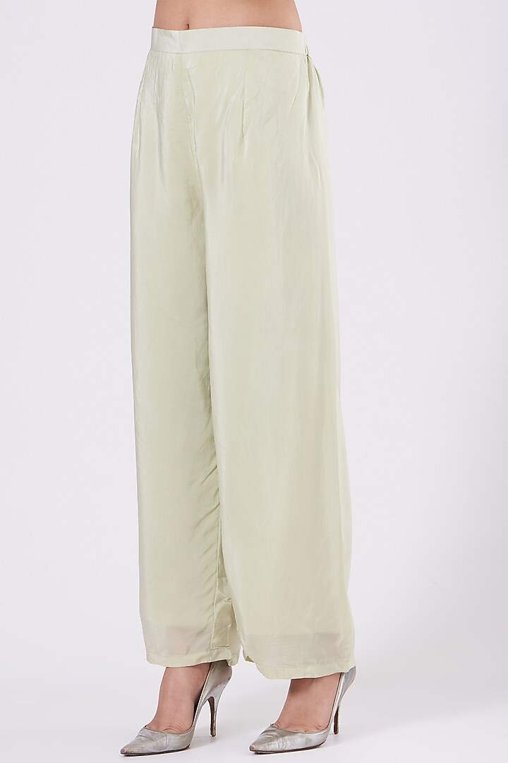 Pastel Green Embroidered Kurta Set by Radha Sharma at Pernia's Pop Up Shop