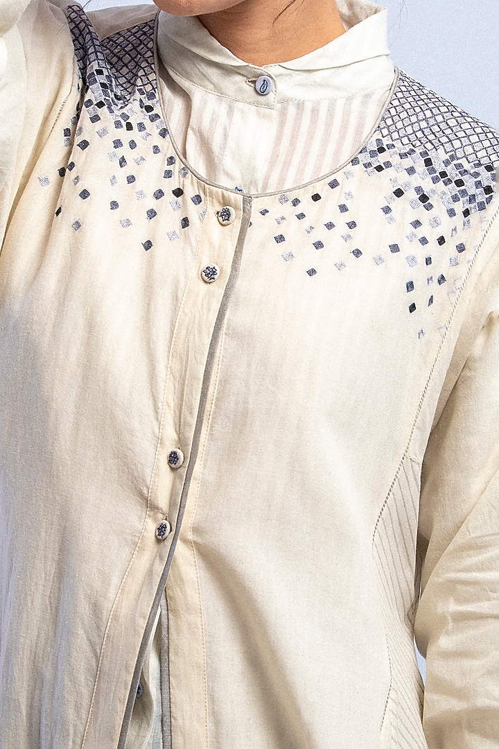 Ivory Hand Embroidered Jacket by Raffughar at Pernia's Pop Up Shop