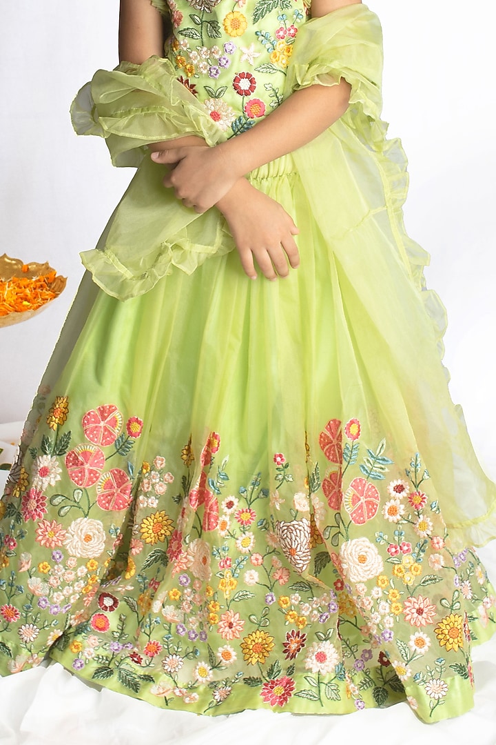 Green Organza & Satin Resham Embroidered Floral lehenga Set For Girls by Rage Attire at Pernia's Pop Up Shop