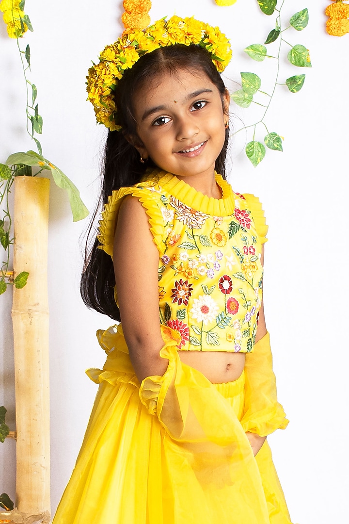 Yellow Organza & Satin Resham Embroidered Floral lehenga Set For Girls by Rage Attire at Pernia's Pop Up Shop