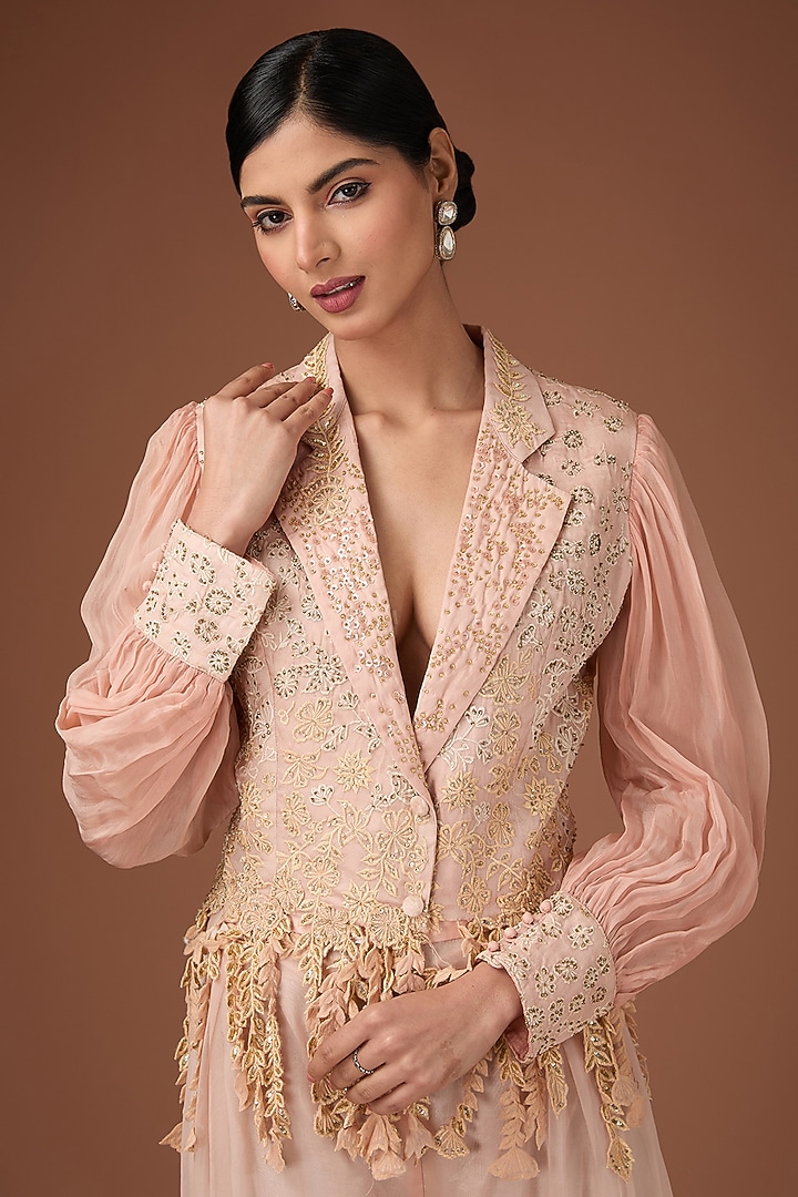 Pink Silk Organza Aari & Floral Hand Embroidered Bridal Lehenga Set by Rahul Singh at Pernia's Pop Up Shop