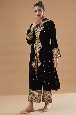 Black Velvet Embroidered Kurta Set by Rahul Singh