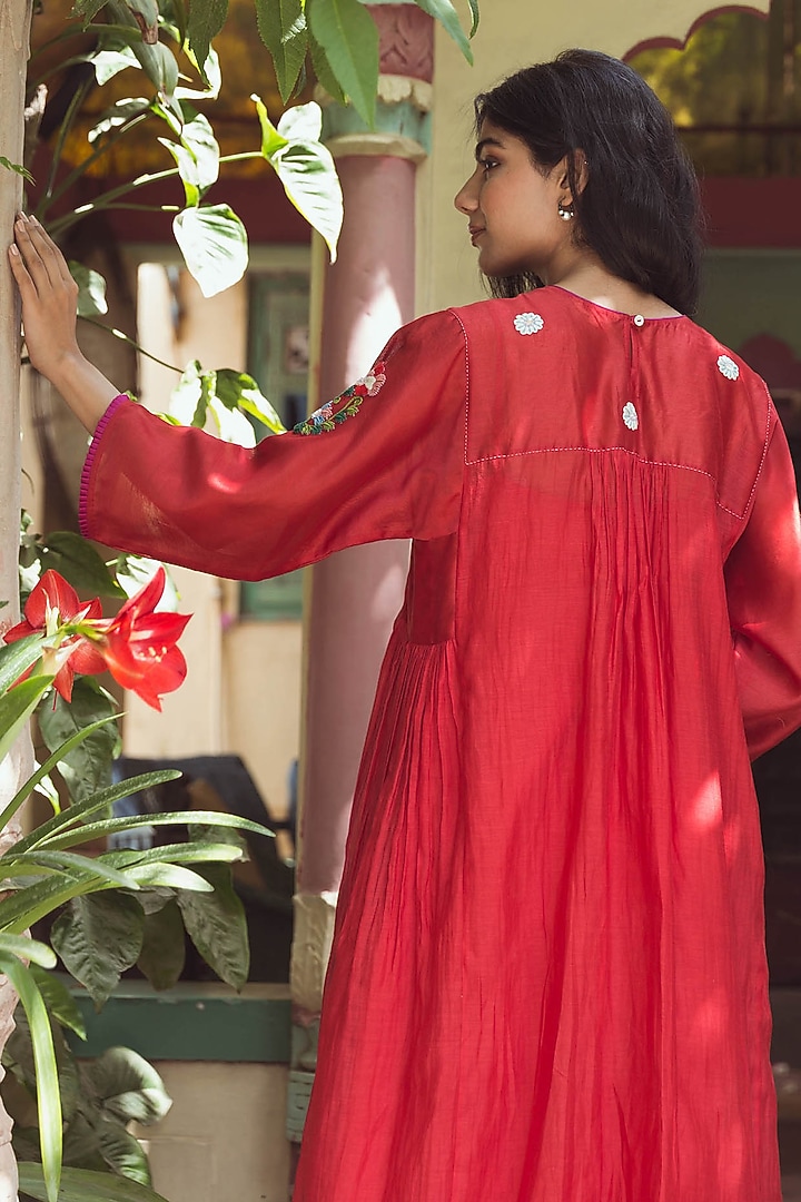 Red Soft Chanderi Hand Embroidered Tunic Set by Raiman at Pernia's Pop Up Shop