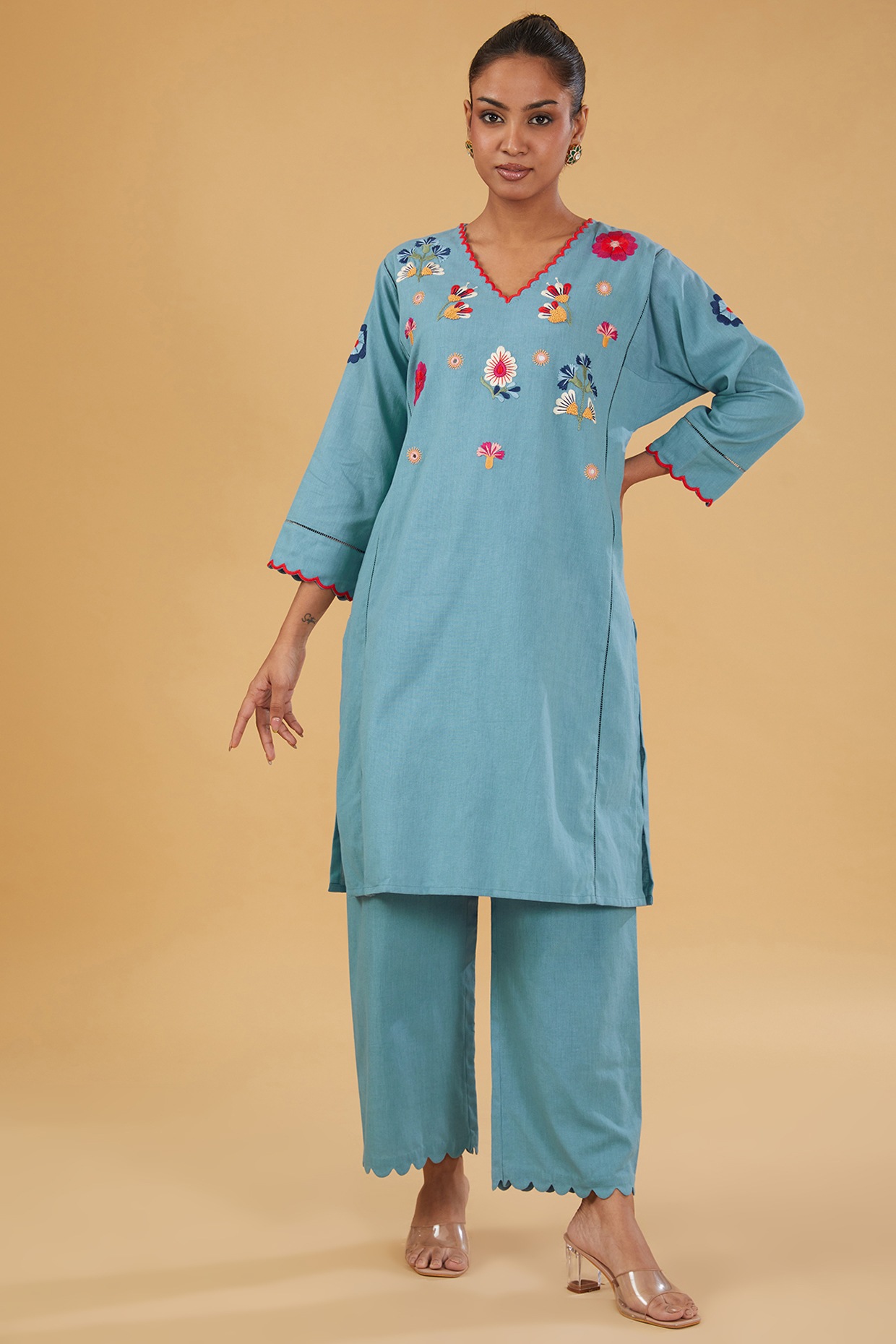 Blue Linen Kurta Set With Embroidery