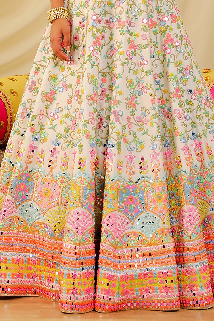 Ivory Embroidered Bridal Lehenga Set by Rajbinder Chaha at Pernia's Pop Up Shop