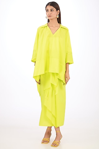 Yellow Cotton Silk Draped Top by Rishta By Arjun Saluja