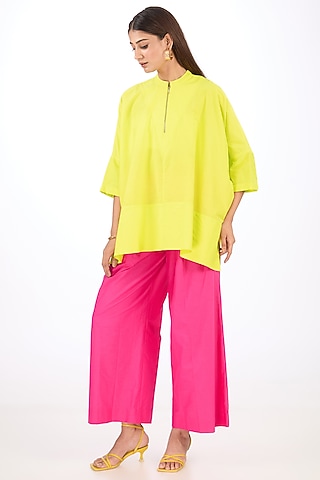 Yellow Cotton Silk Top by Rishta By Arjun Saluja