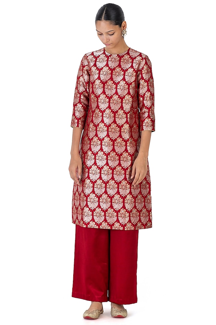 Red Silk Brocade Kurta Set by Raw Mango at Pernia's Pop Up Shop