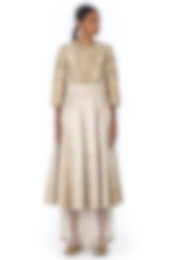 Ivory Silk Brocade Embroidered Kurta Set by Raw Mango at Pernia's Pop Up Shop