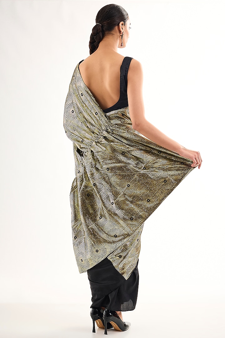 Black Mulberry Silk Handloom Wedding Saree by Raw Mango at Pernia's Pop Up Shop