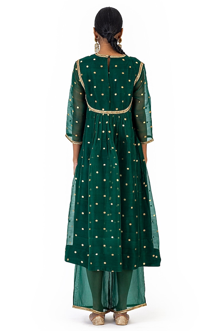 Green Organza Silk Floral Boota Kurta Set by Raw Mango at Pernia's Pop Up Shop