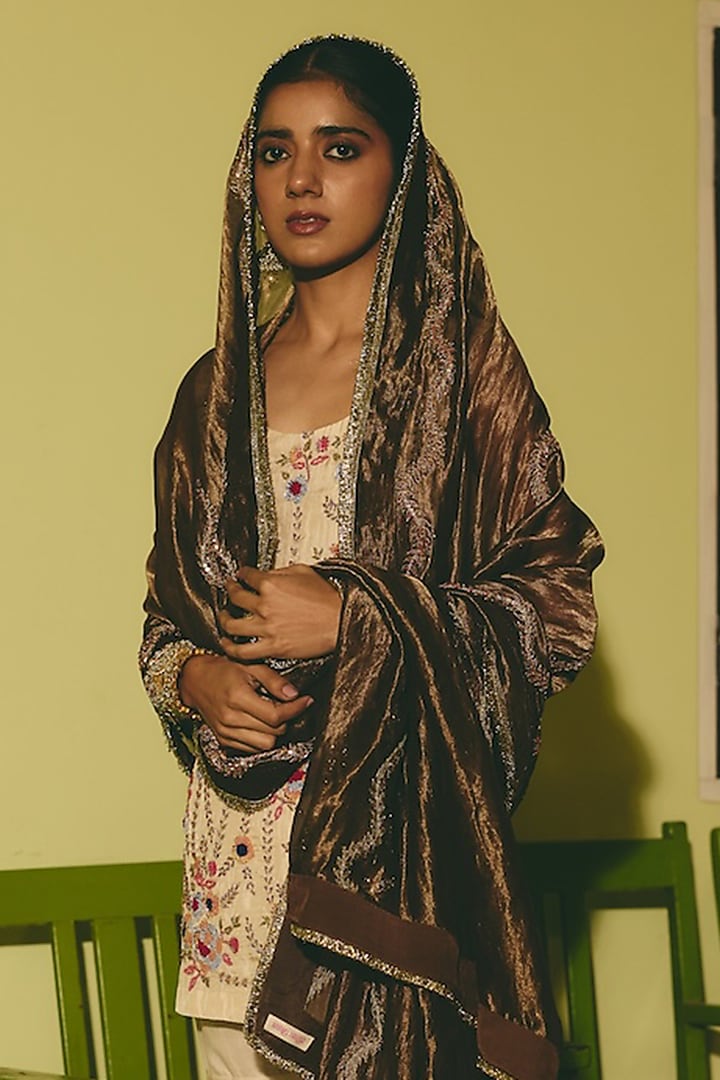 Brown Tissue Sequins Embellished Dupatta by RASHIKA MITTAL at Pernia's Pop Up Shop