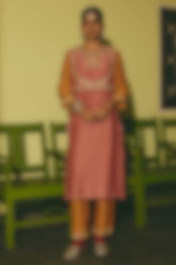 Earthy Terracotta Chanderi Applique Work Kurta Set by RASHIKA MITTAL at Pernia's Pop Up Shop