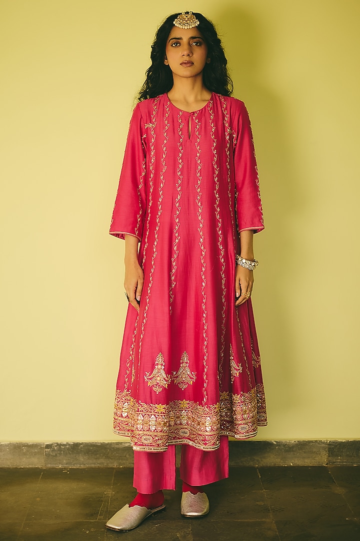 Pink Chanderi Hand Embroidered Bridal Anarkali Set by RASHIKA MITTAL at Pernia's Pop Up Shop