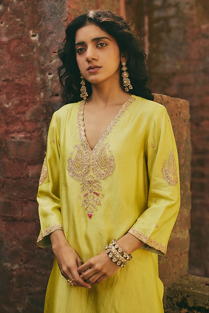Chartreuse Silk Hand Embellished Kurta Set by RASHIKA MITTAL at Pernia's Pop Up Shop