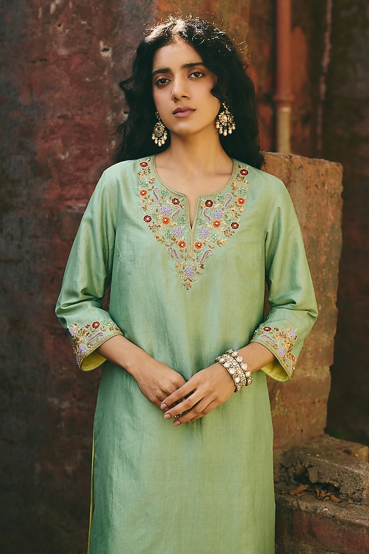 Pistachio Green Hand Embellished Kurta Set by RASHIKA MITTAL at Pernia's Pop Up Shop