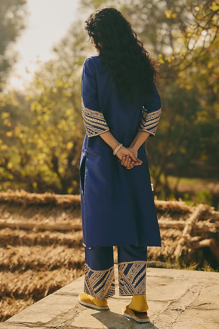 Navy Silk Hand Embroidered Kurta Set by RASHIKA MITTAL at Pernia's Pop Up Shop