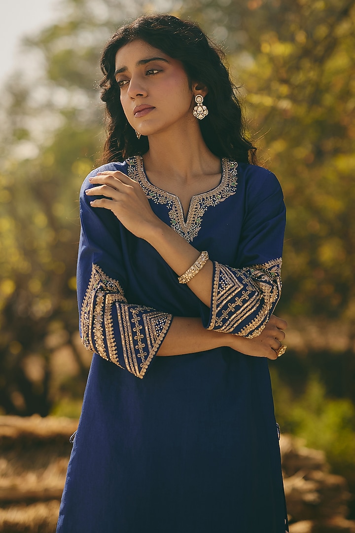 Navy Silk Hand Embroidered Kurta Set by RASHIKA MITTAL at Pernia's Pop Up Shop
