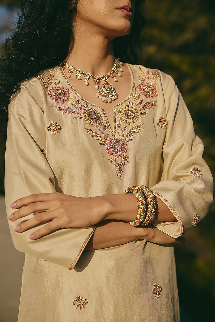 Beige Silk Applique Work Kurta Set by RASHIKA MITTAL at Pernia's Pop Up Shop