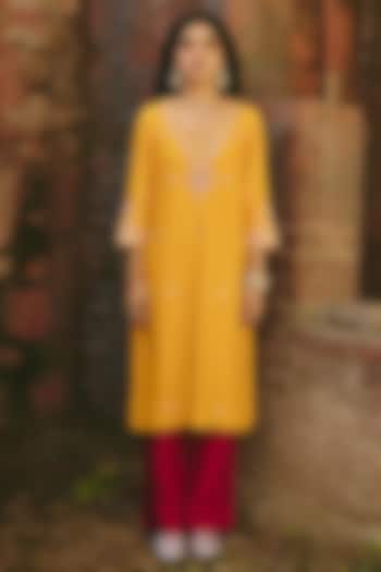 Mustard Yellow Satin Hand Embroidered Kurta Set by RASHIKA MITTAL at Pernia's Pop Up Shop