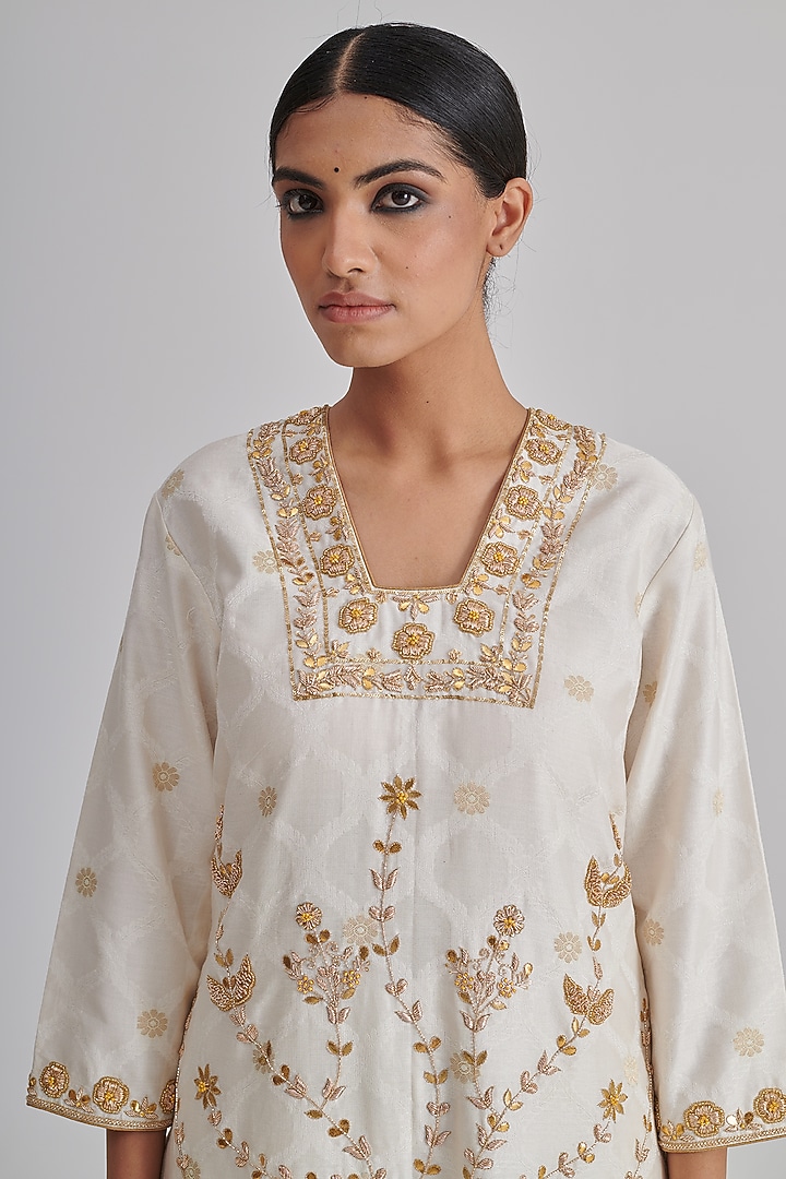Ivory Chanderi Hand Embroidered Party Wear Anarkali Set by RASHIKA MITTAL at Pernia's Pop Up Shop