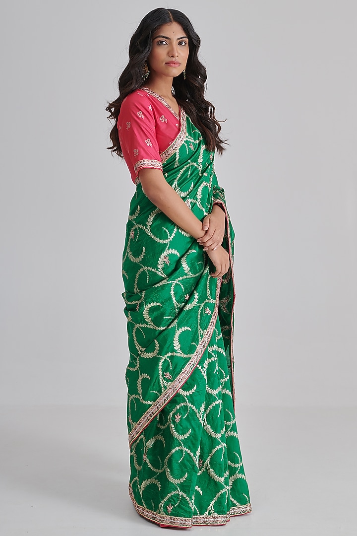Green Brocade Silk Hand Embroidered Wedding Saree Set by RASHIKA MITTAL at Pernia's Pop Up Shop