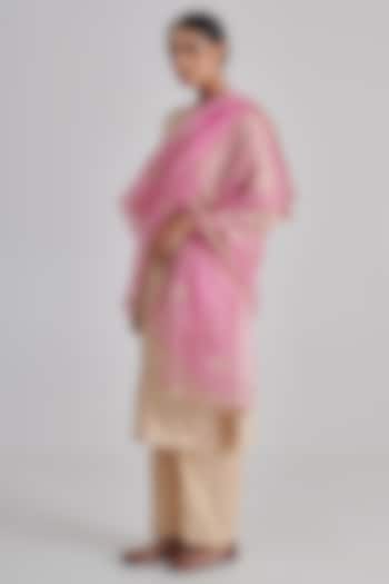 Pink Organza Hand Embroidered Dupatta by RASHIKA MITTAL at Pernia's Pop Up Shop