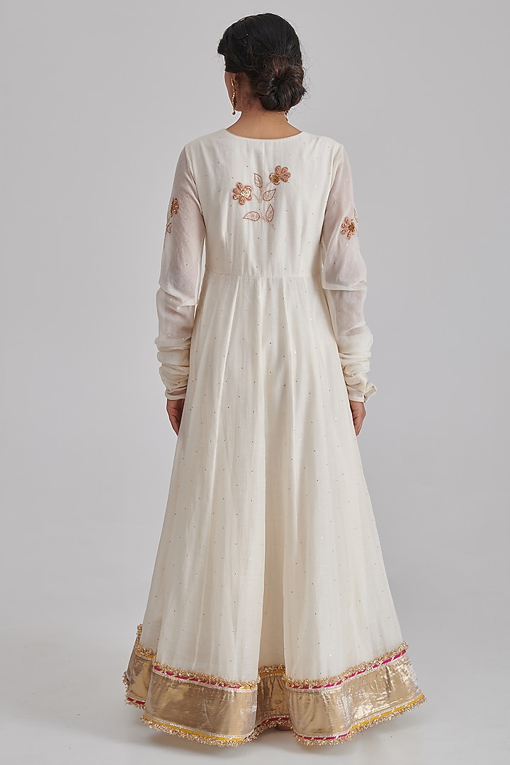 Ivory Chanderi Hand Embroidered Anarkali Set by RASHIKA MITTAL at Pernia's Pop Up Shop