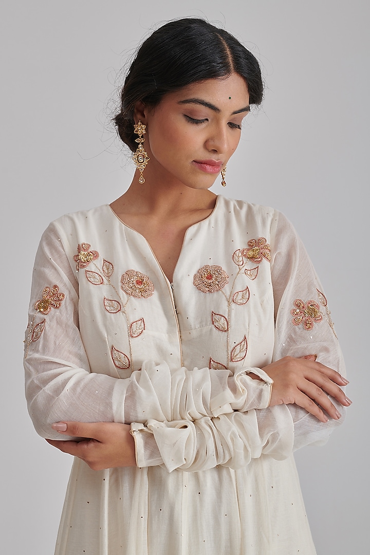 Ivory Chanderi Hand Embroidered Anarkali Set by RASHIKA MITTAL at Pernia's Pop Up Shop