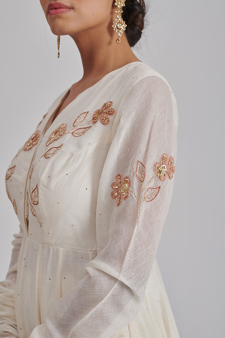 Ivory Chanderi Hand Embroidered Anarkali Set by RASHIKA MITTAL at Pernia's Pop Up Shop