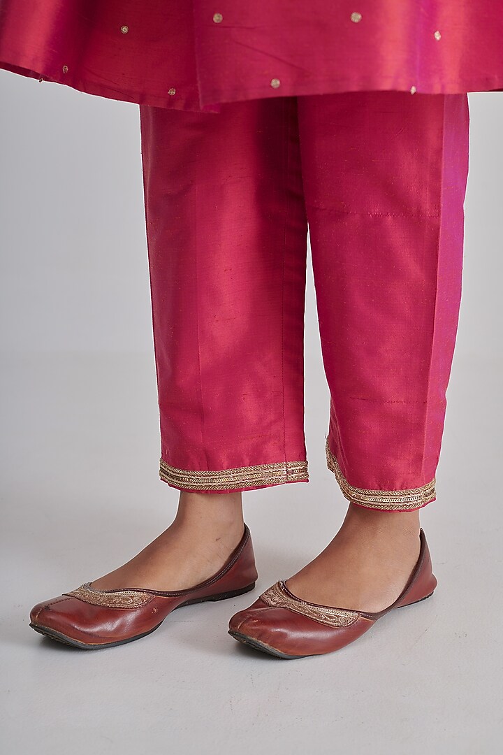 Pink Silk Tissue Hand Embroidered Kurta Set by RASHIKA MITTAL at Pernia's Pop Up Shop