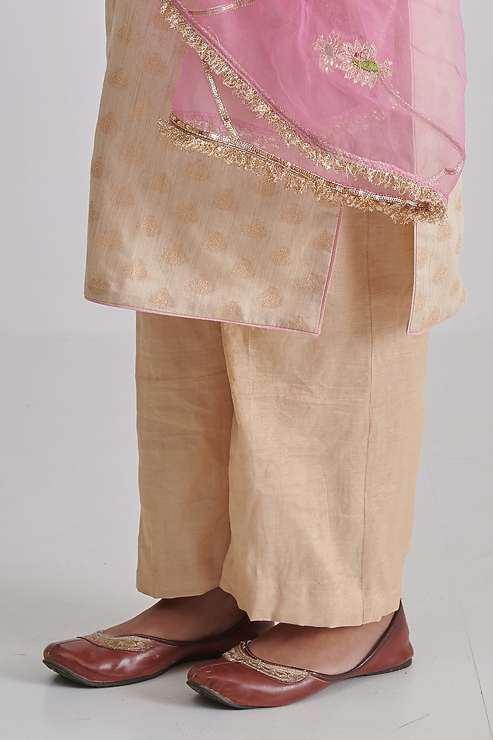 Gold Moonga Brocade Silk Hand Embroidered Kurta Set by RASHIKA MITTAL at Pernia's Pop Up Shop