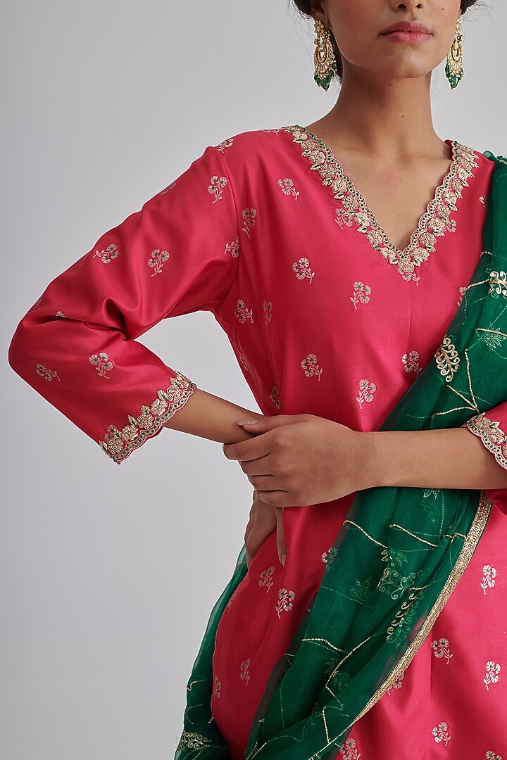 Pink Mulberry Brocade Silk Hand Embroidered Kurta Set by RASHIKA MITTAL at Pernia's Pop Up Shop