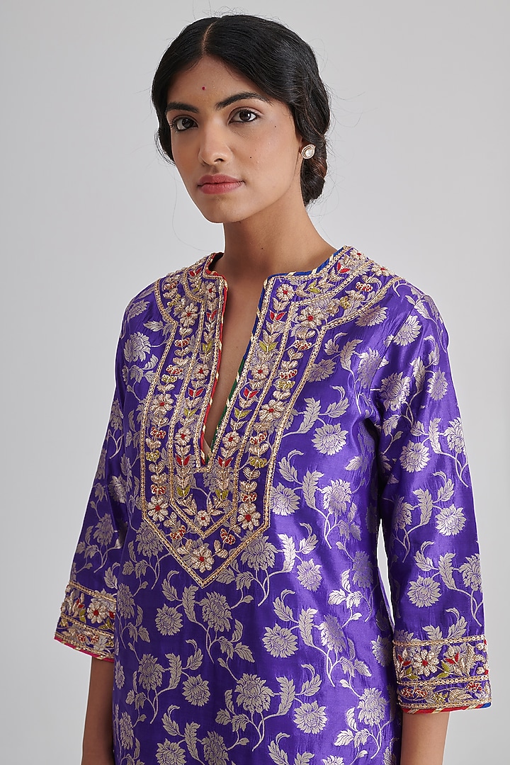 Purple Brocade Silk Embroidered Kurta Set by RASHIKA MITTAL at Pernia's Pop Up Shop