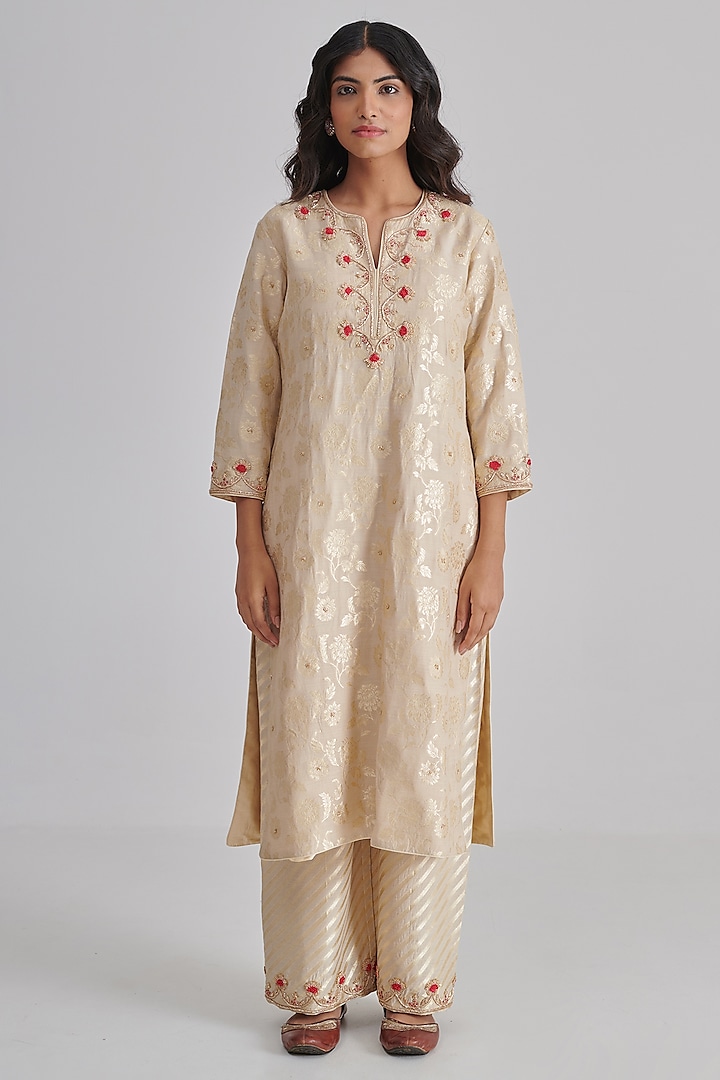 Gold Moonga Zari Silk Hand Embroidered Kurta Set by RASHIKA MITTAL at Pernia's Pop Up Shop