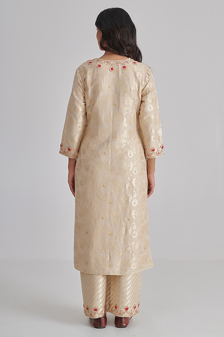 Gold Moonga Zari Silk Hand Embroidered Kurta Set by RASHIKA MITTAL at Pernia's Pop Up Shop