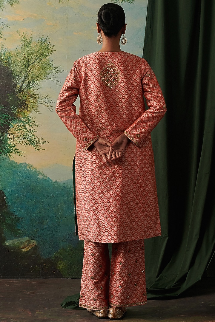 Orange Banarasi Floral & Thread Embroidered Kurta Set by RASHIKA MITTAL at Pernia's Pop Up Shop